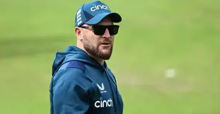 অ্যাশেজ ও বিশ্বকাপে ভরাডুবি; সমালোচনার মুখে কোচ ম্যাকালাম